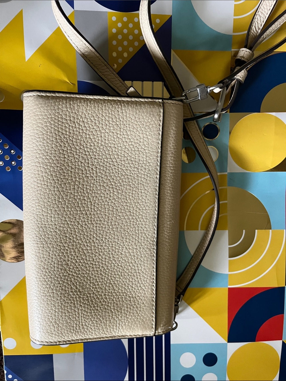 Tory Burch Cream Pebbled Leather Crossbody with Logo - Picture 3 of 5